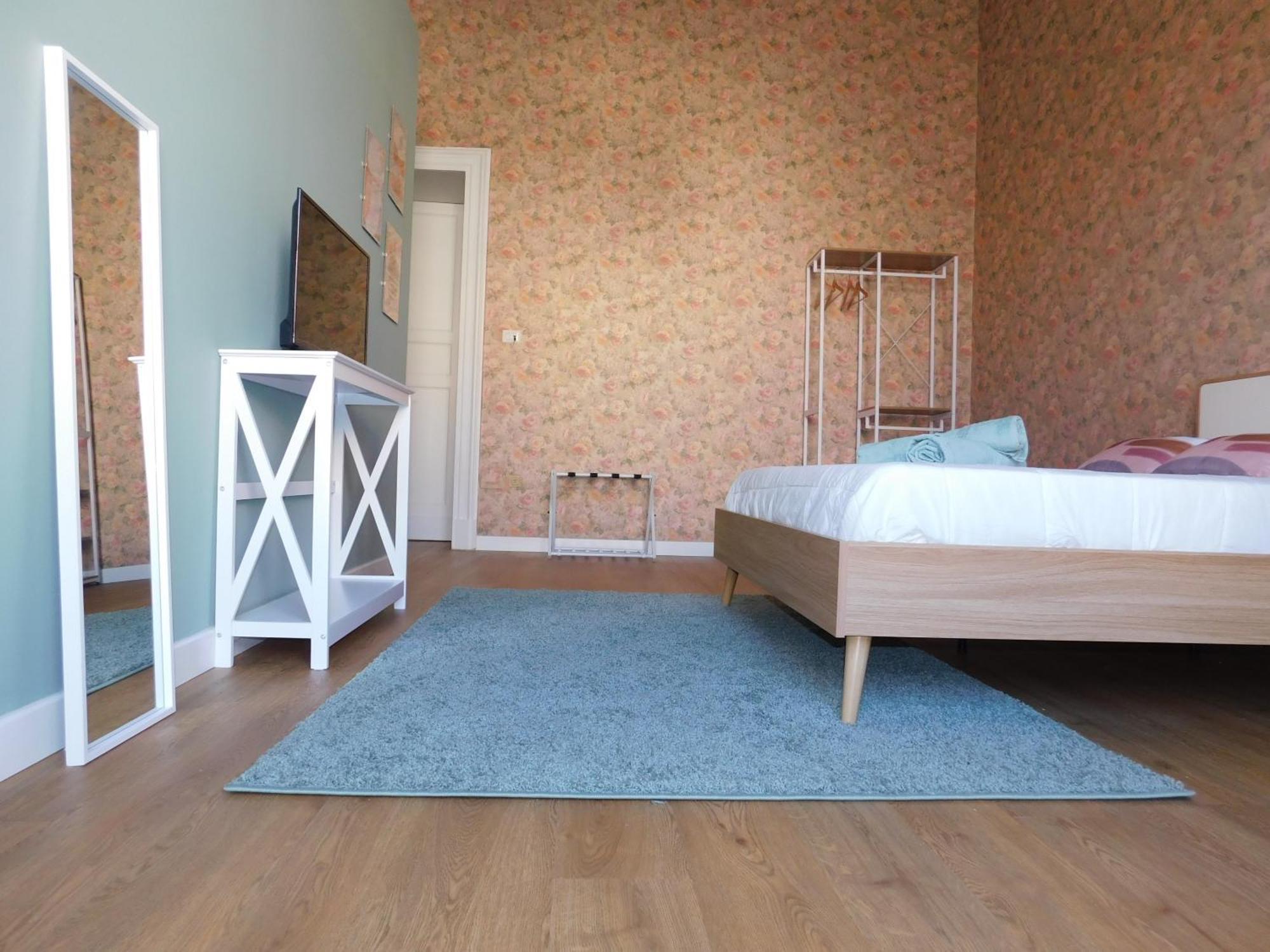 Hibiscus - Etnea Rooms Catania Bagian luar foto
